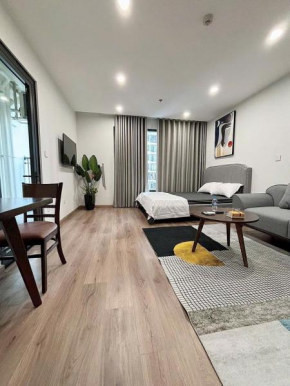 Tesla Homestay